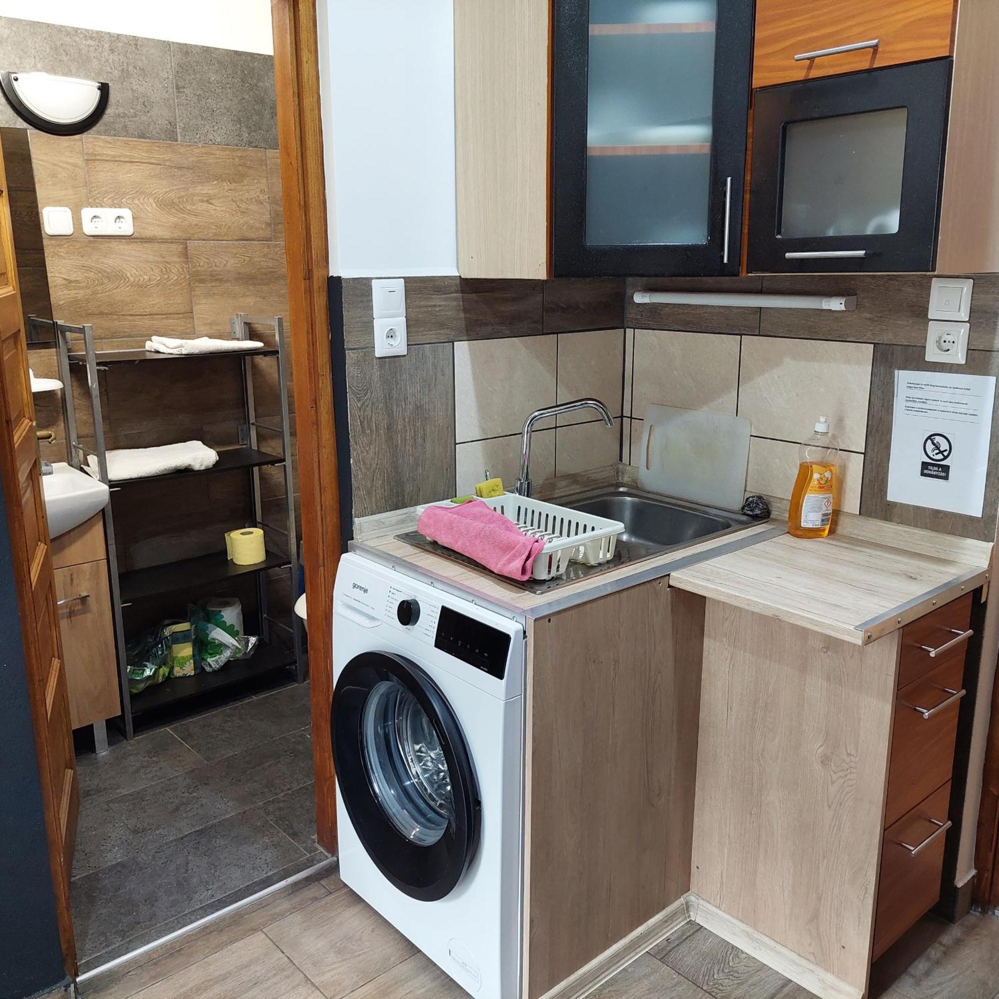 Ujszeged Apartman ภายนอก รูปภาพ