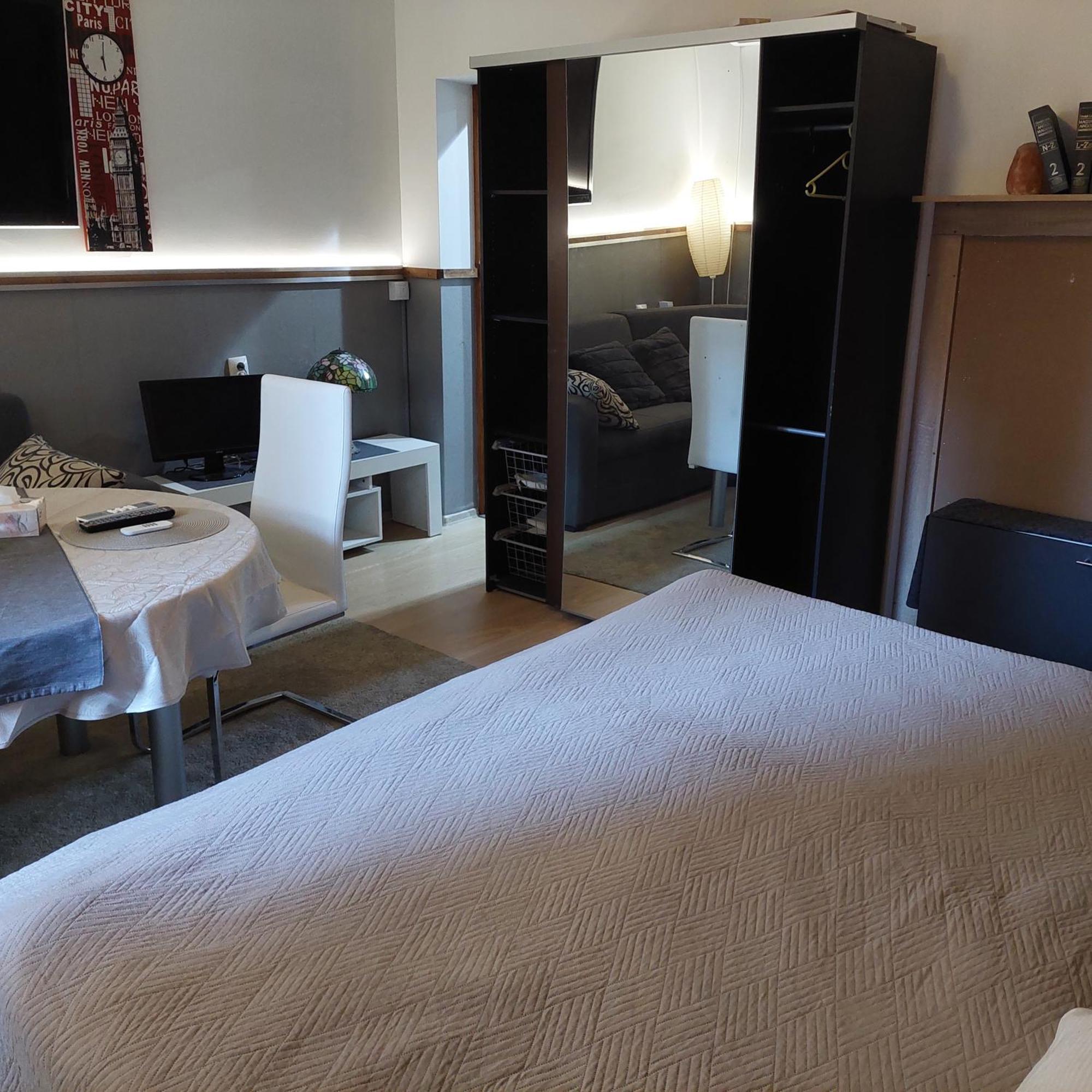 Ujszeged Apartman ภายนอก รูปภาพ