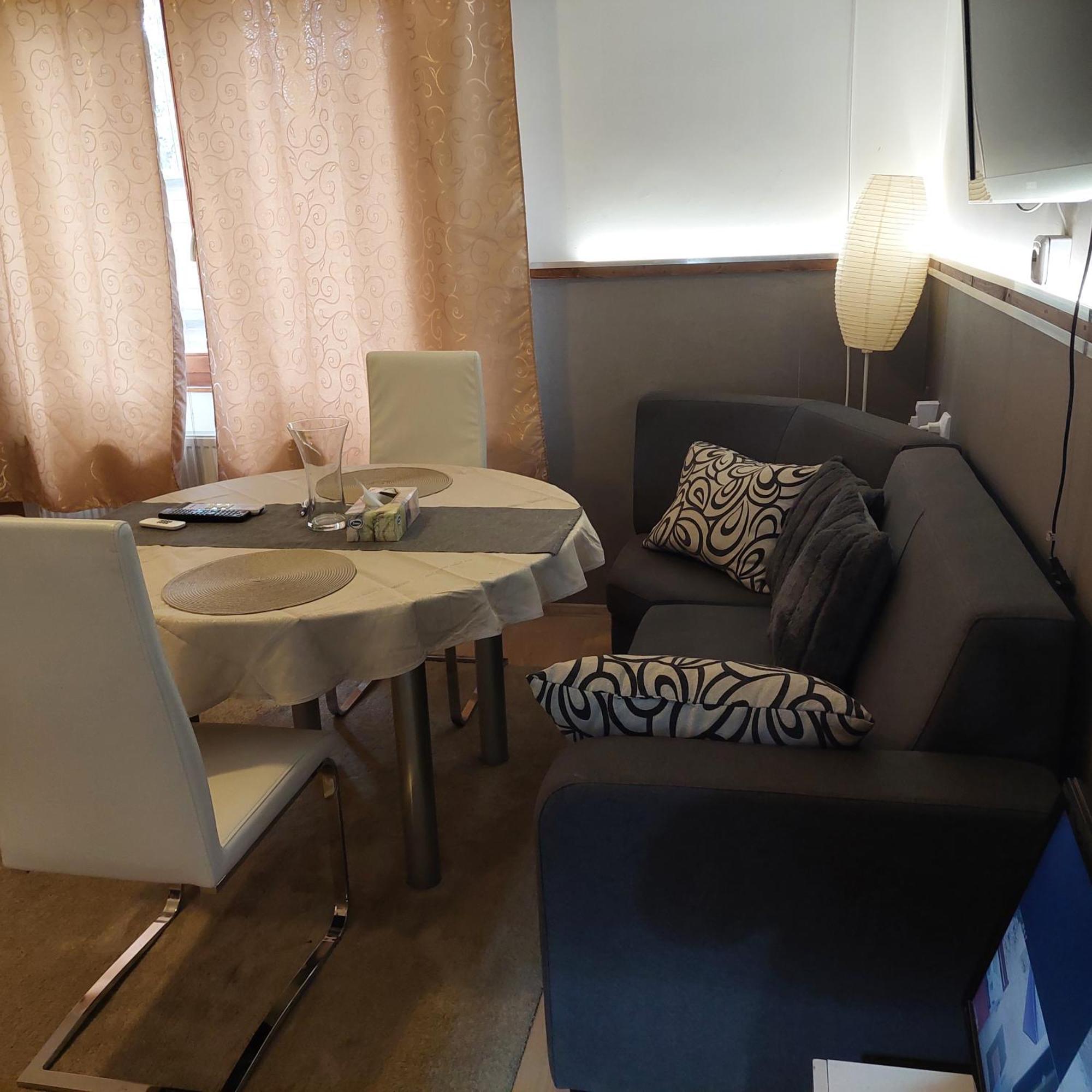 Ujszeged Apartman ภายนอก รูปภาพ